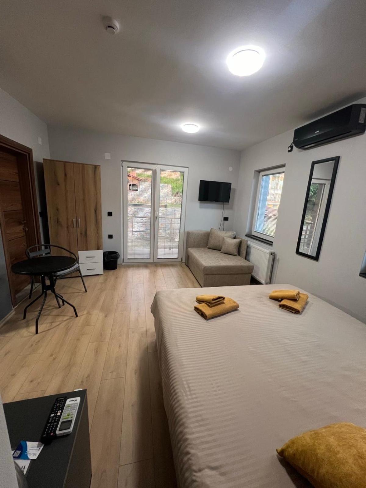 Edelweiss Villa Trpejca Buitenkant foto
